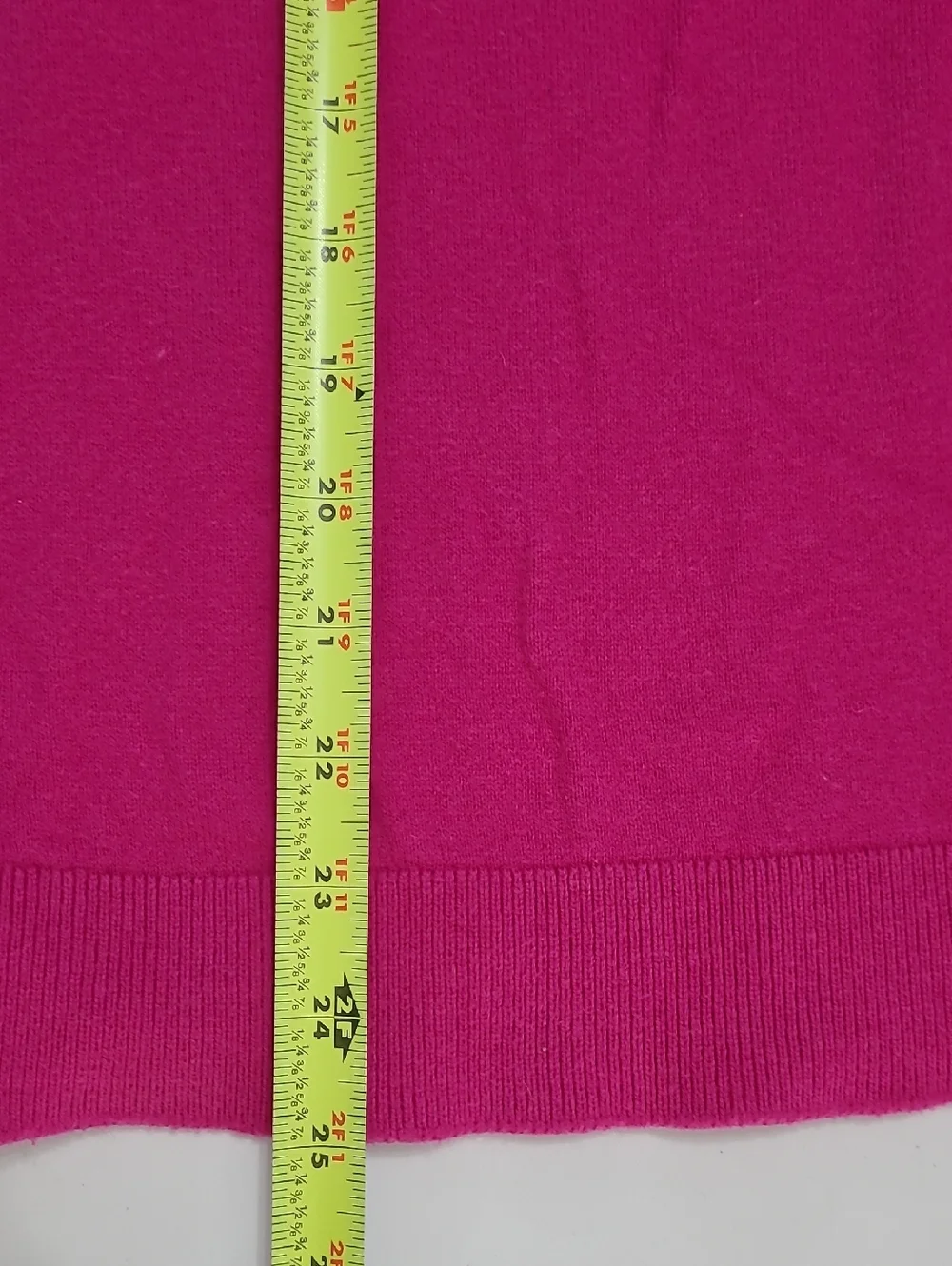 Talbots Cranberry/Magenta Ruffled Crewneck Lightweight Sweater size Large